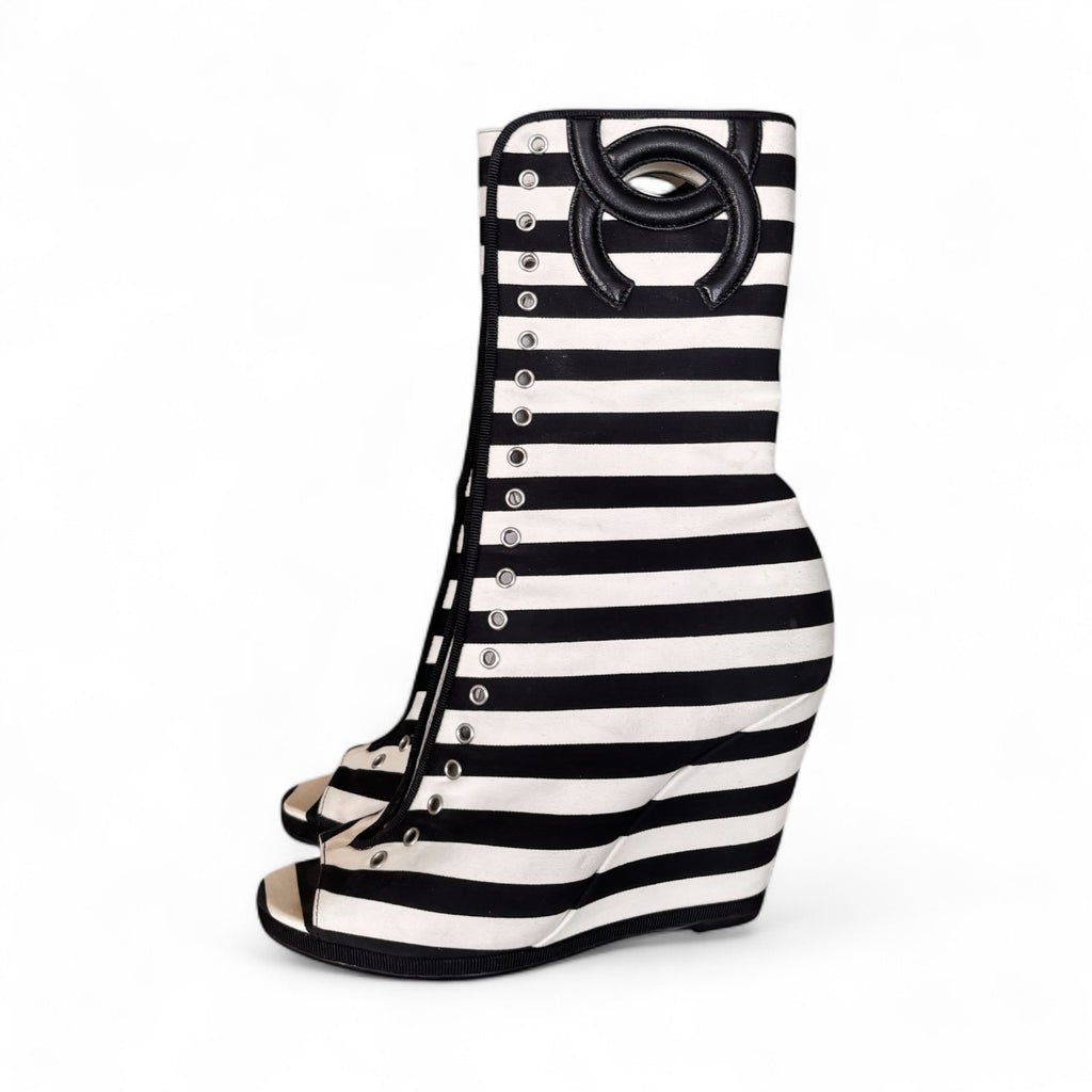 Chanel Cruise Merchant of Venice Black Wedge Boots 37