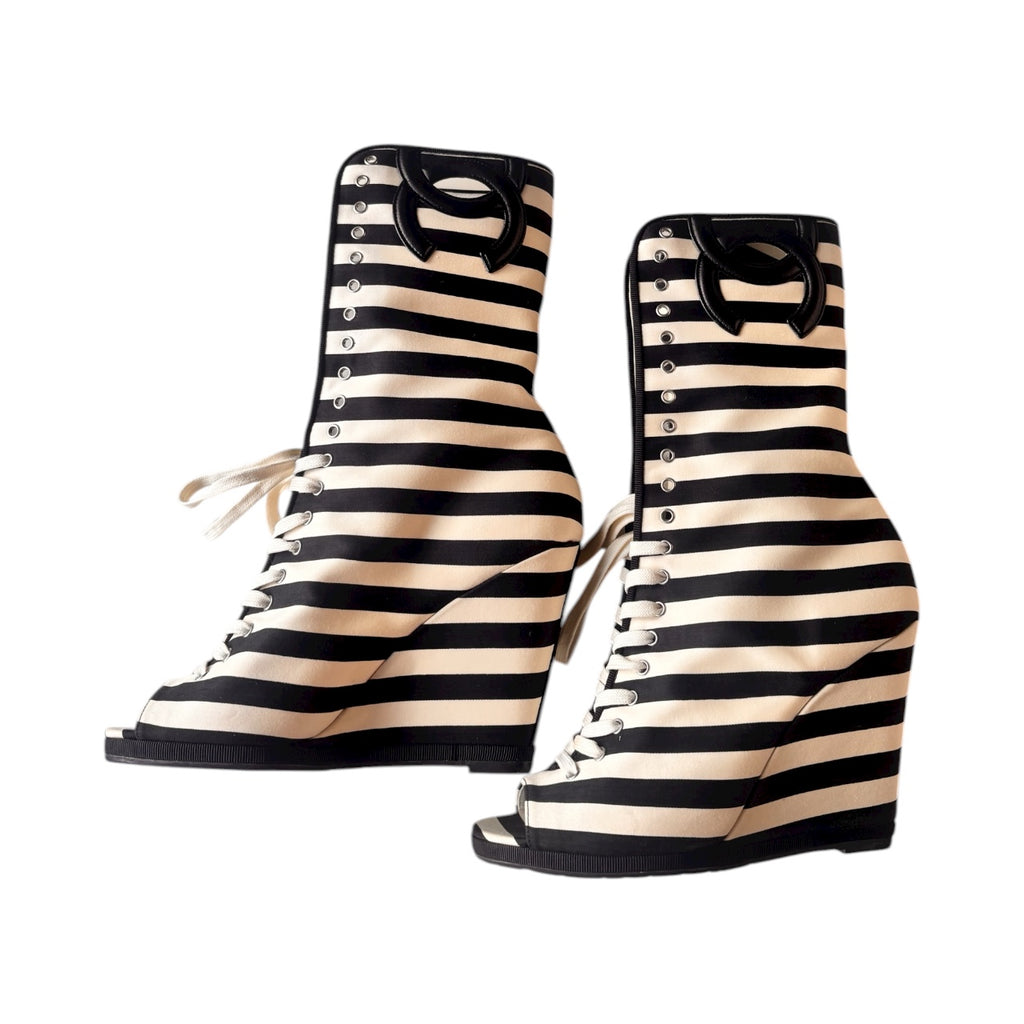 Chanel Cruise Merchant of Venice Black Wedge Boots 39